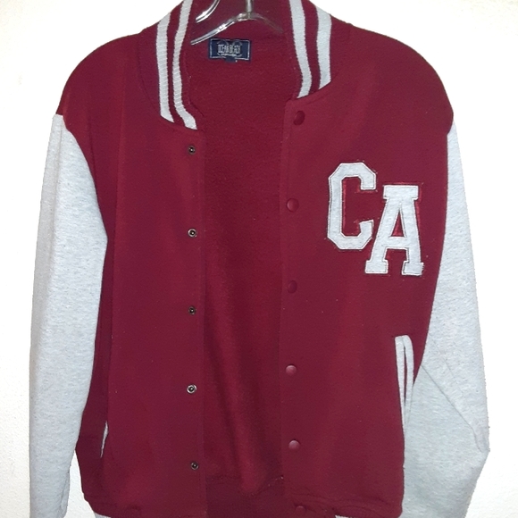 CA Sweater size small - Picture 1 of 4